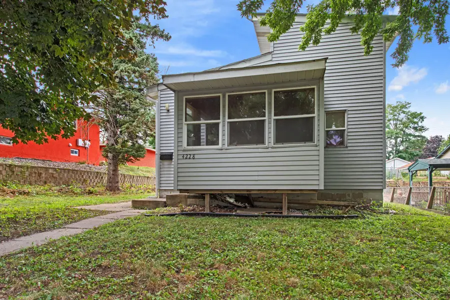 4228 Washington Street Ne, Columbia Heights, MN 55421 - #2