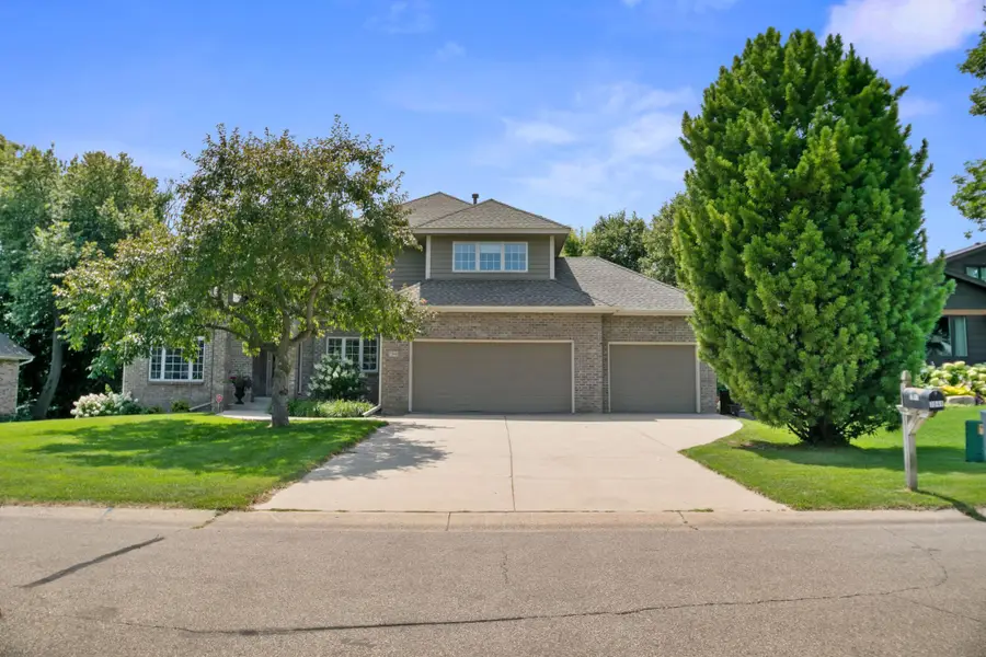 7941 S Bay Curve, Eden Prairie, MN 55347 - #3