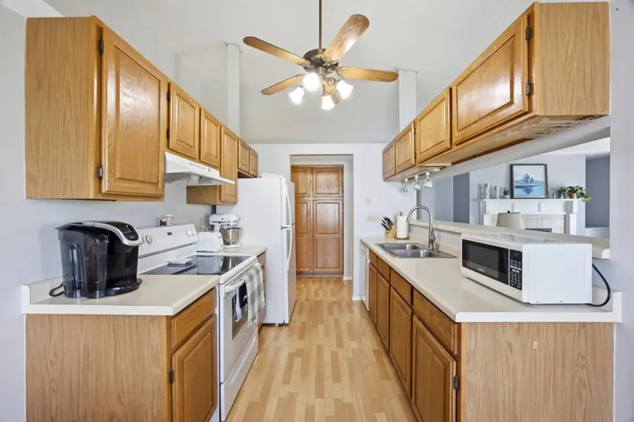 2923 32nd Street S, Moorhead, MN 56560 - #3
