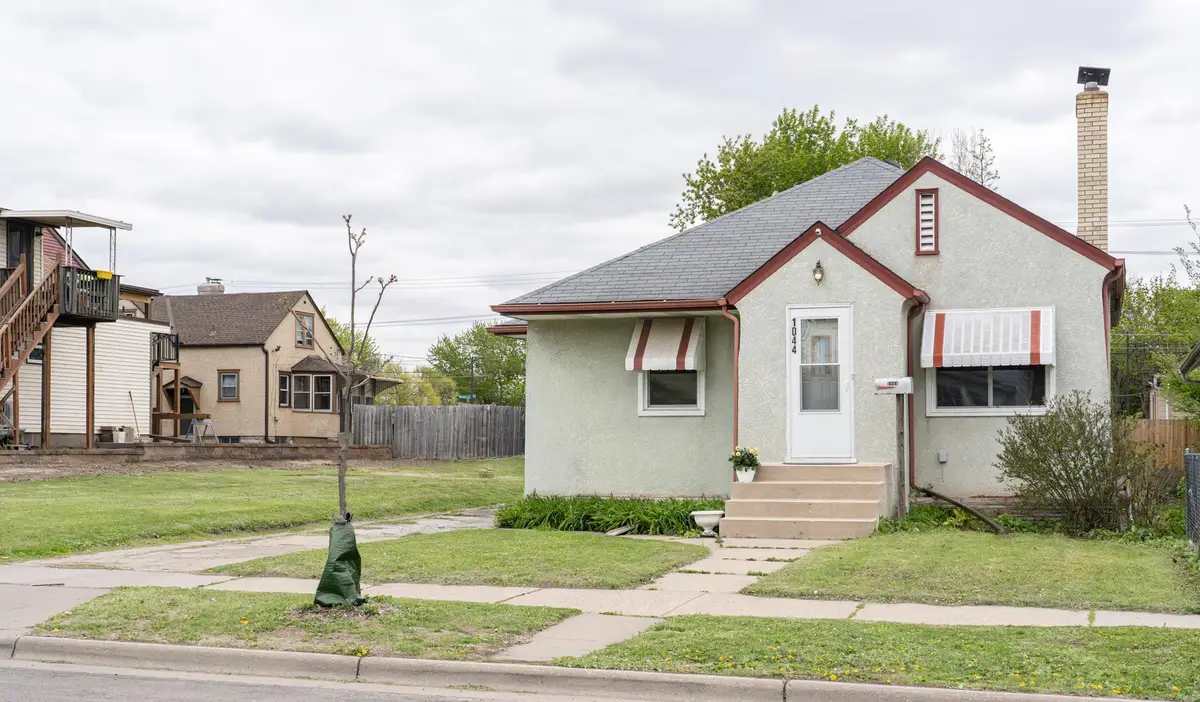 1044 Cumberland Street, Saint Paul, MN 55117 - #1