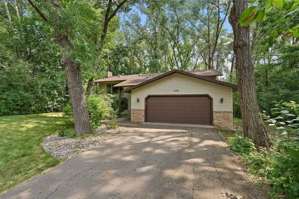 2101 Sheridan Hills Road, Minnetonka, MN 55391