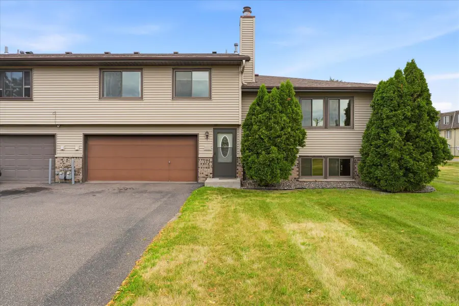 5215 84th Court N, Brooklyn Park, MN 55443 - #2