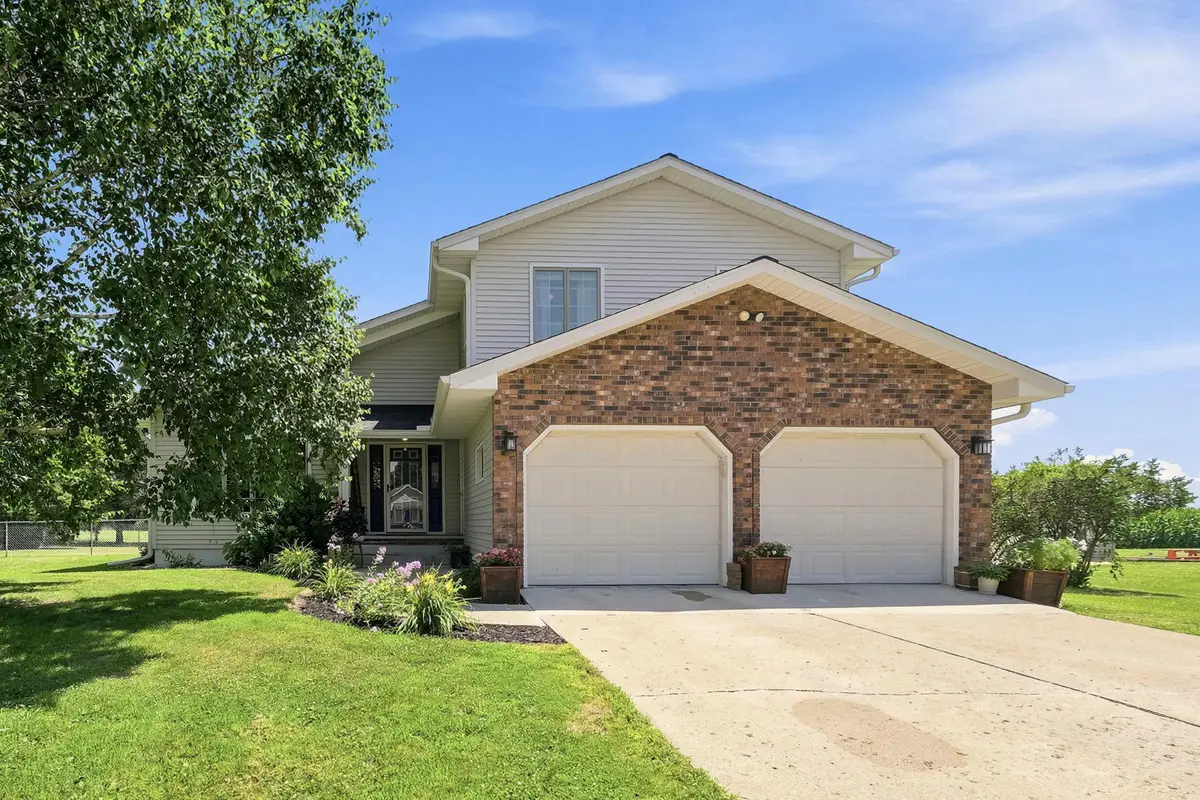510 Circle Lane, Arlington, MN 55307 - #1