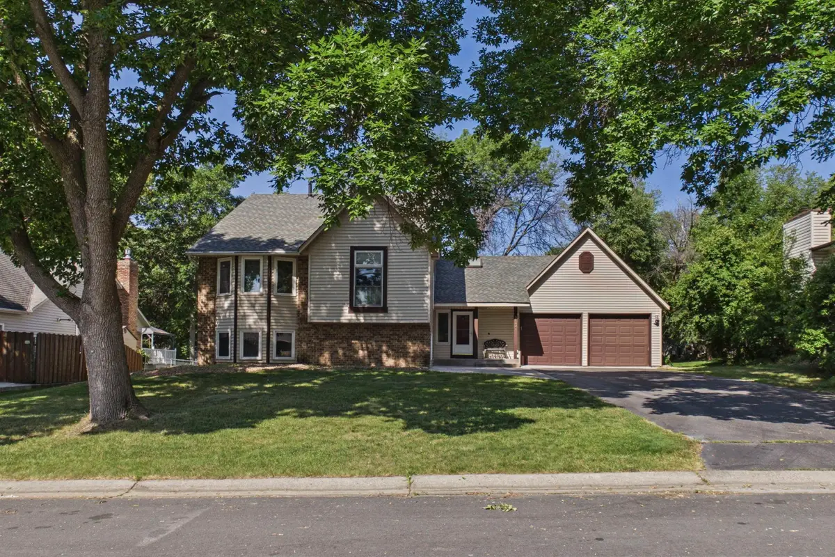 9137 Polaris Lane N, Maple Grove, MN 55369 - #1