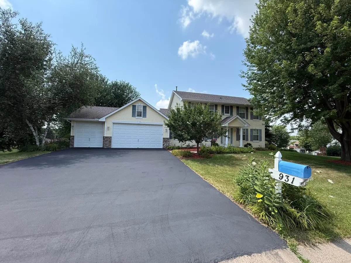 931 Sterling Street S, Maplewood, MN 55119 - #1