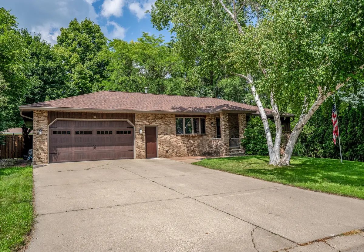 905 Johanna Avenue, Willmar, MN 56201 - #1