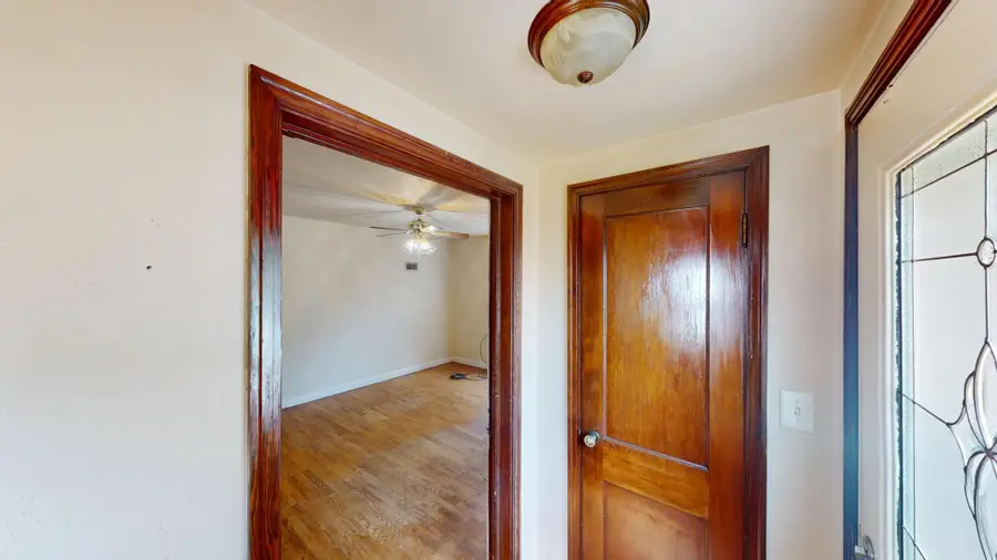 2907 South Avenue, La Crosse, WI 54601 - #2