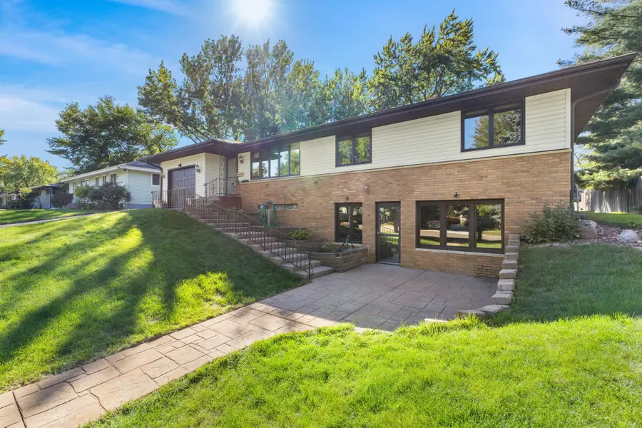 6740 4th Street Ne, Fridley, MN 55432 - #2