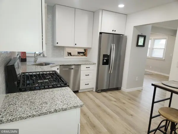 500 Bennett Drive Ne, Fridley, MN 55432