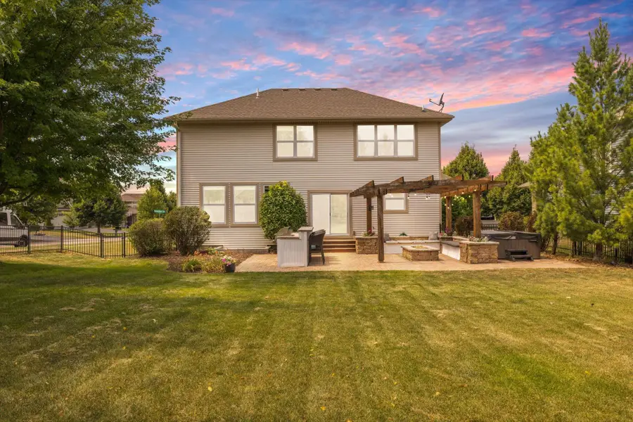 3471 Ridgestone Circle, Woodbury, MN 55129 - #2