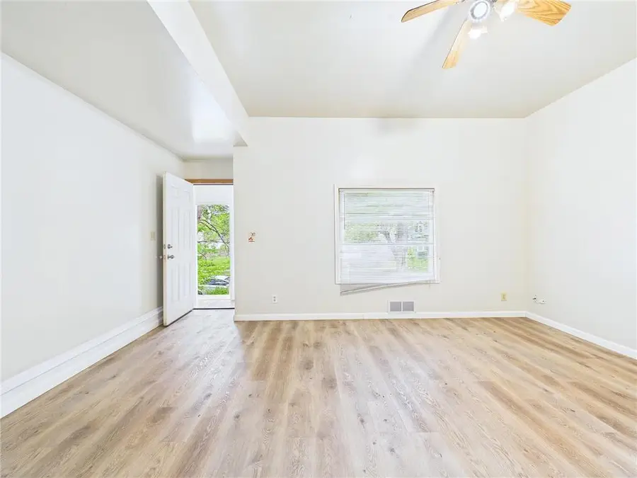 2633 Taylor Street Ne, Minneapolis, MN 55418 - #2