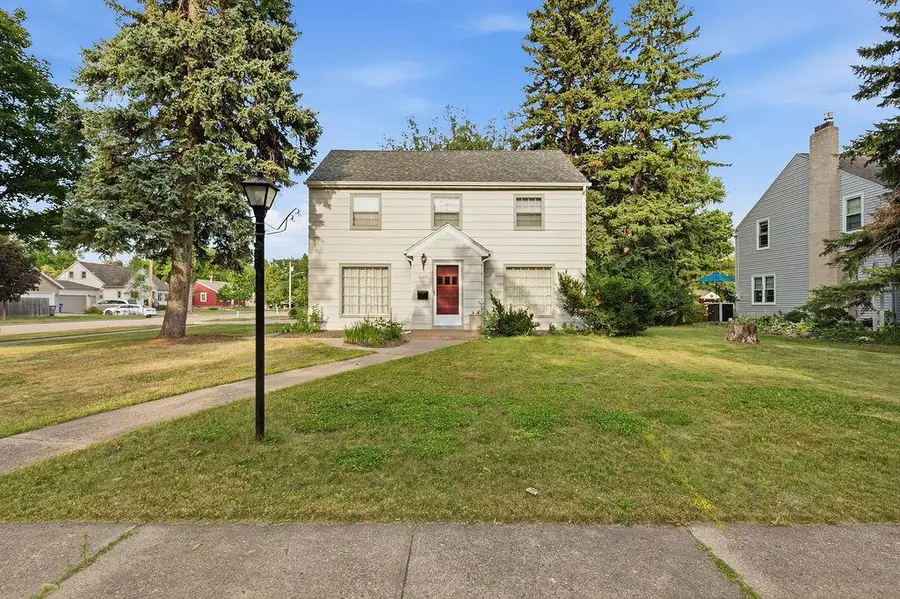 1002 10th Street S, Moorhead, MN 56560 - #2