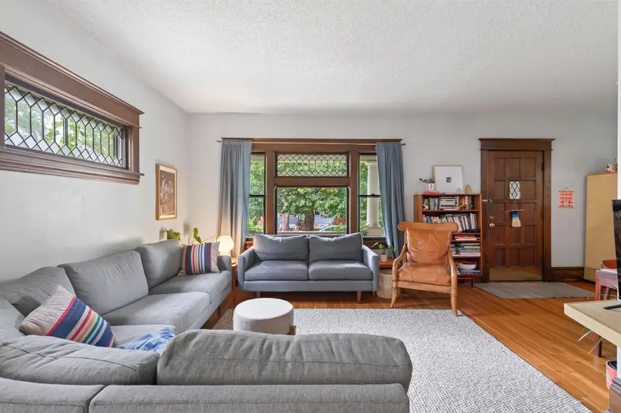 124 Baker Street W, Saint Paul, MN 55107 - #3
