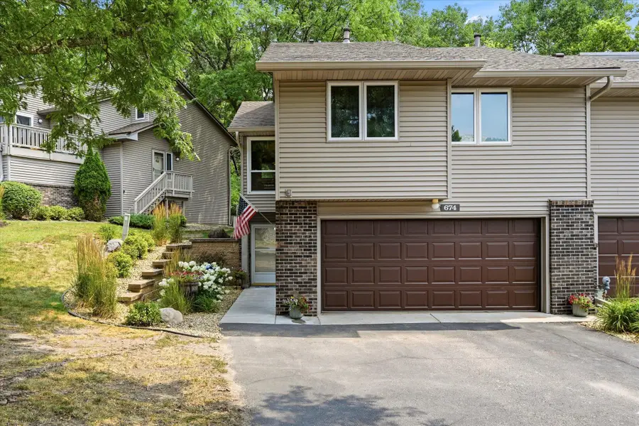 674 Dorland Road S, Maplewood, MN 55119 - #2