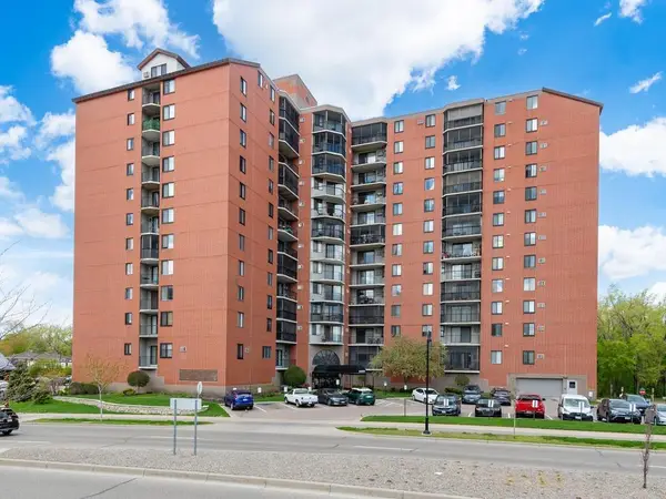 6500 Woodlake Drive #914, Richfield, MN 55423