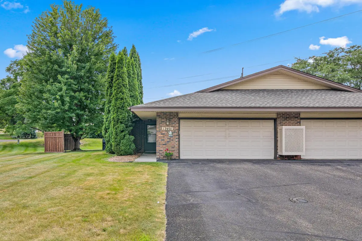 13401 Pepperwood Circle, Minnetonka, MN 55305 - #1
