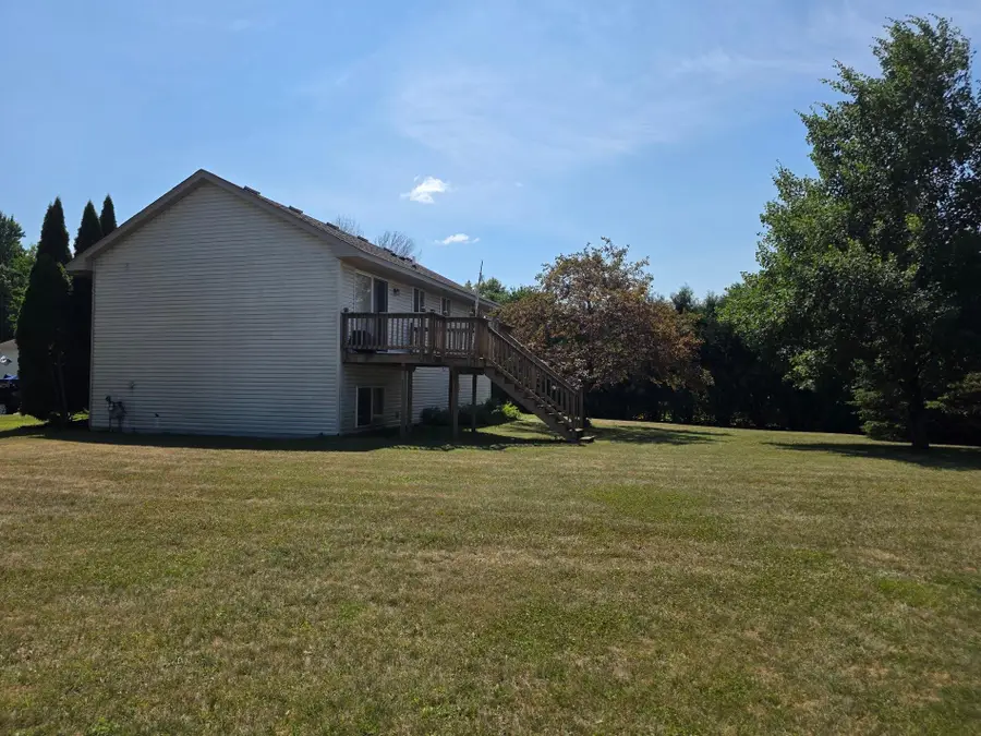 25782 Goldfinch Avenue, Wyoming, MN 55092 - #3