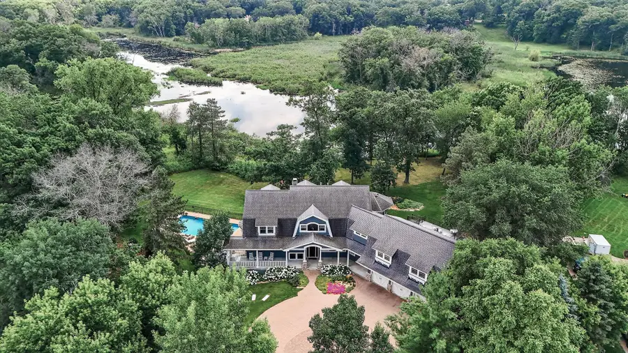 9 Hillary Farm Lane, Gem Lake, MN 55110 - #3