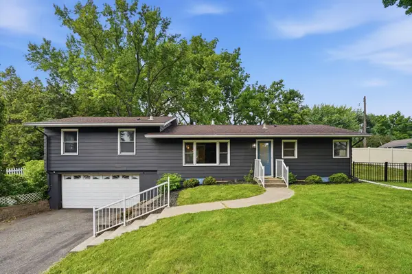 17620 8th Avenue N, Plymouth, MN 55447