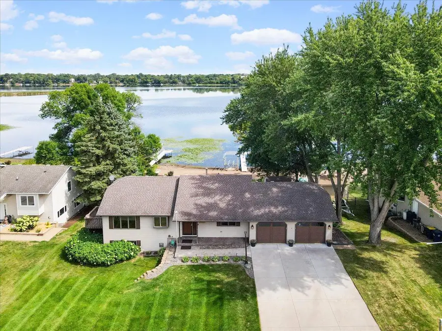 31117 Peninsula Avenue, Lindstrom, MN 55045 - #3