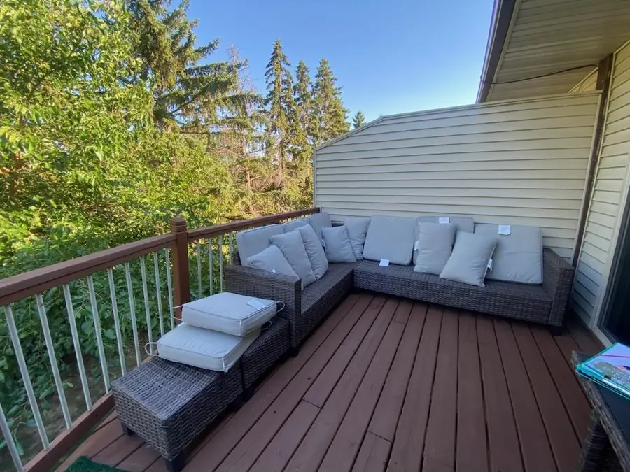 2309 Amberwood Drive, Woodbury, MN 55125 - #2