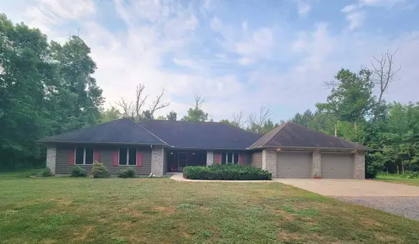 7995 Trappers Turn, Onamia, MN 56359