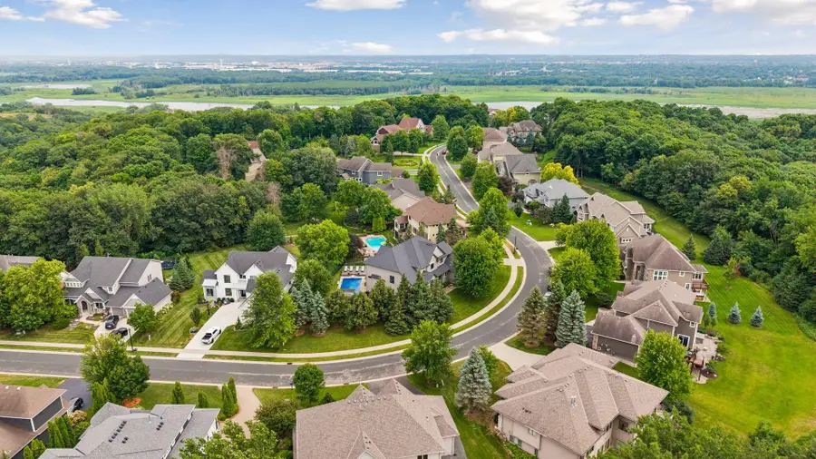 10053 Trails End Road, Chanhassen, MN 55317 - #3