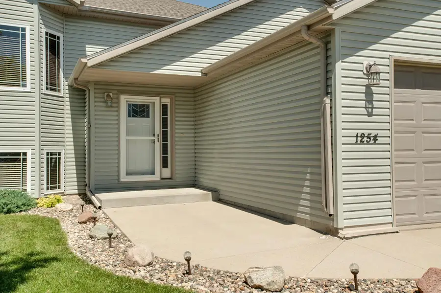 1254 39th Avenue S, Moorhead, MN 56560 - #3