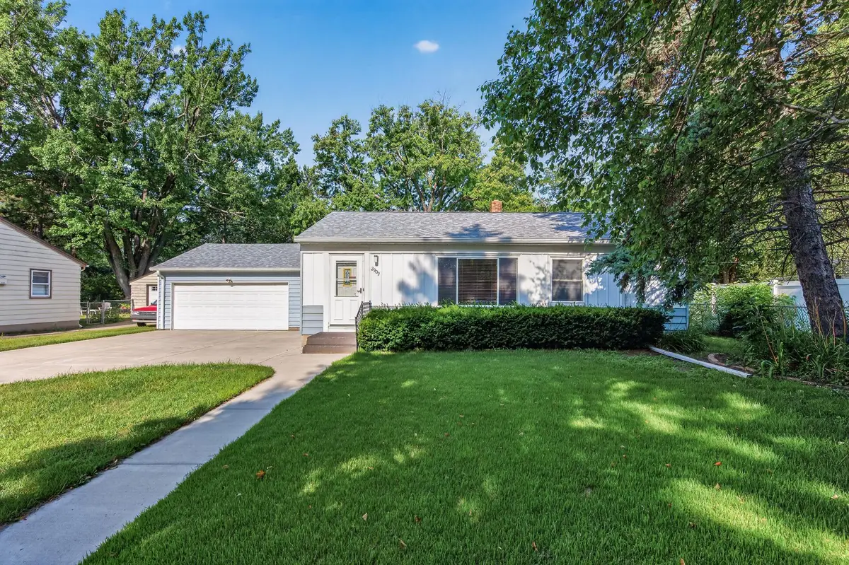 2909 Pascal Street, Roseville, MN 55113 - #1