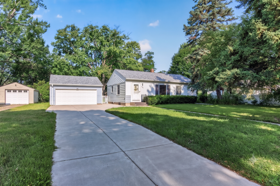 2909 Pascal Street, Roseville, MN 55113 - #2