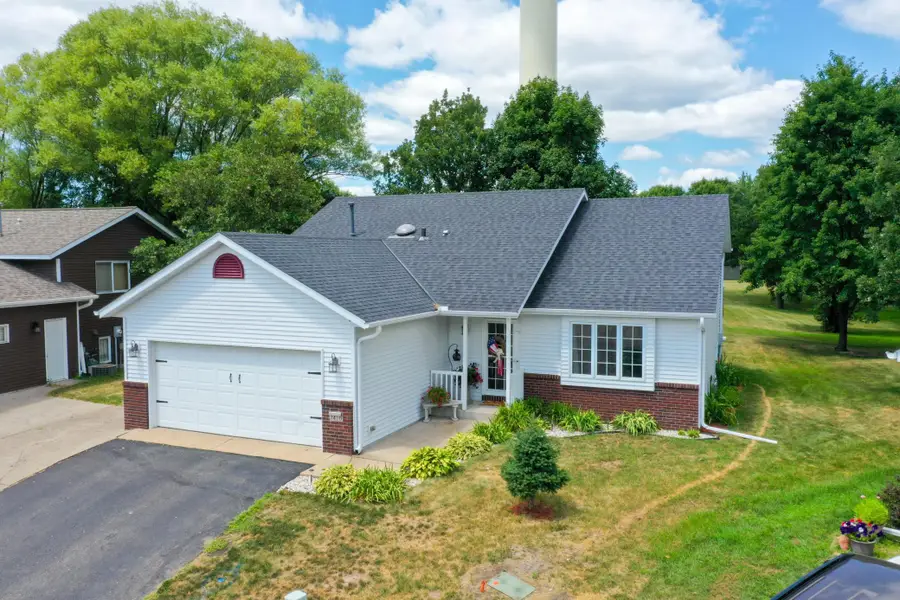 1410 Summit Avenue N, Sauk Rapids, MN 56379 - #2