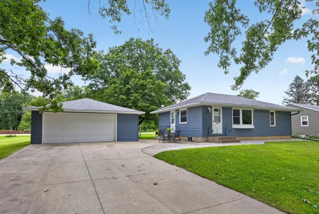 2920 17th Place Se, Rochester, MN 55904 - #1