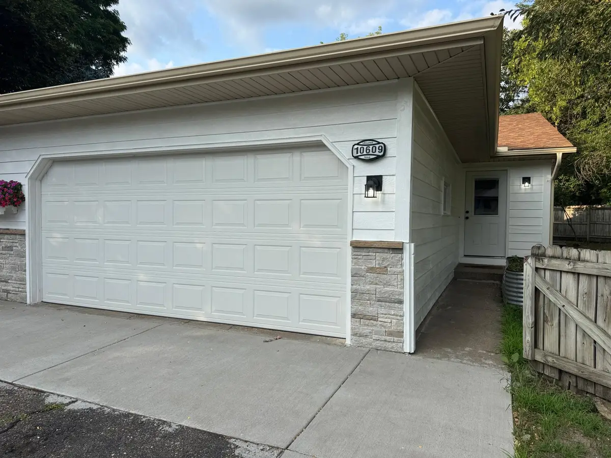 10609 Hummingbird Street Nw, Coon Rapids, MN 55433 - #1