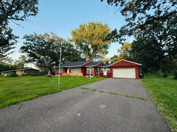 8431 Palm Street Nw, Coon Rapids, MN 55433