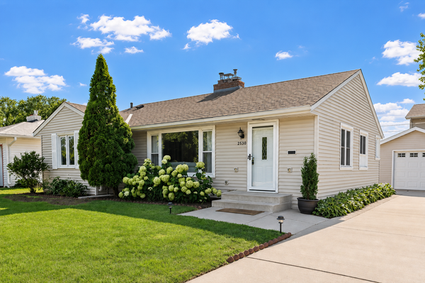 2530 Aquila Avenue S, Saint Louis Park, MN 55426