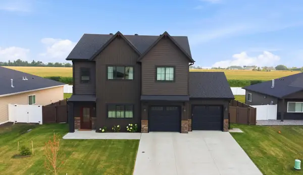 4335 23rd Avenue S, Moorhead, MN 56560