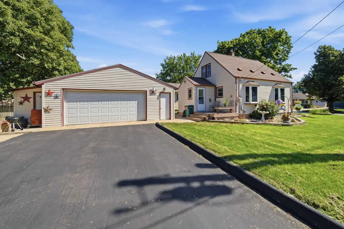 1253 8th Avenue Se, Rochester, MN 55904 - #1