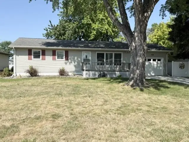 725 6th Street S, Breckenridge, MN 56520 - #1