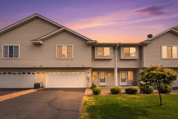 1328 128th Avenue Ne, Blaine, MN 55434