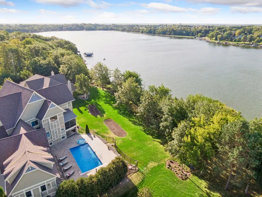 3649 Lerive Way, Chaska, MN 55318 - #2
