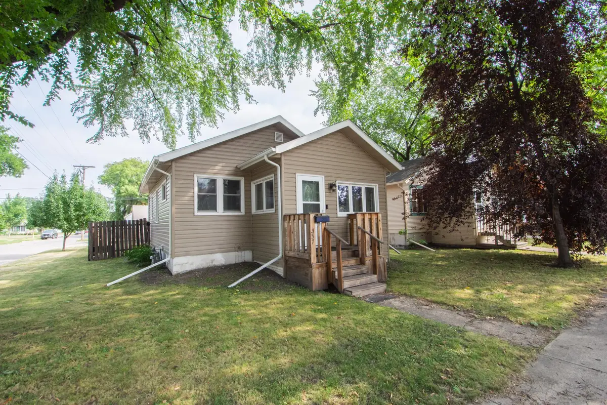 357 15th Avenue S, Fargo, ND 58103 - #1