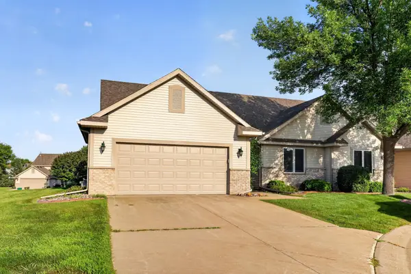 5216 Gemstone Lane Nw, Rochester, MN 55901