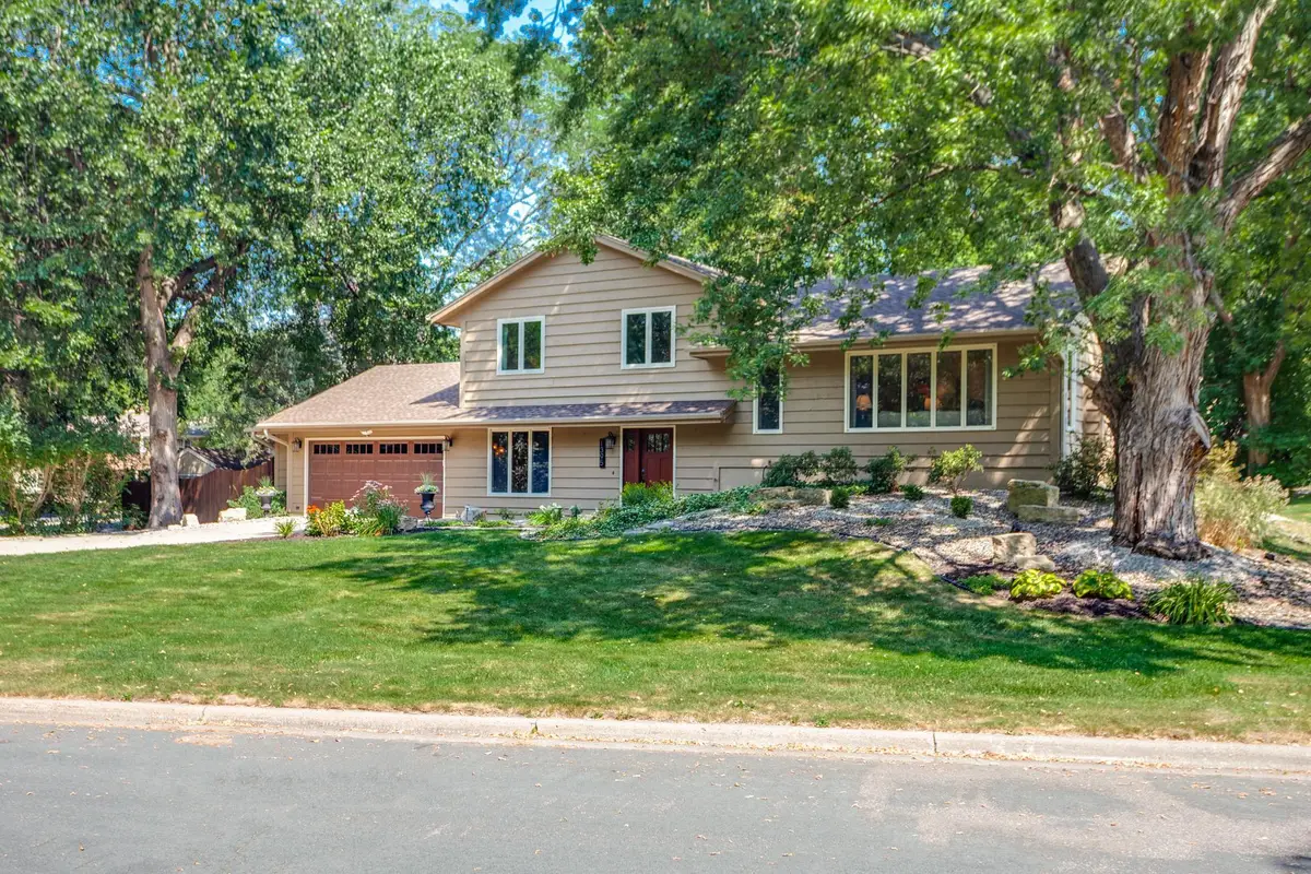 1395 Farmdale Road, Mendota Heights, MN 55118 - #1