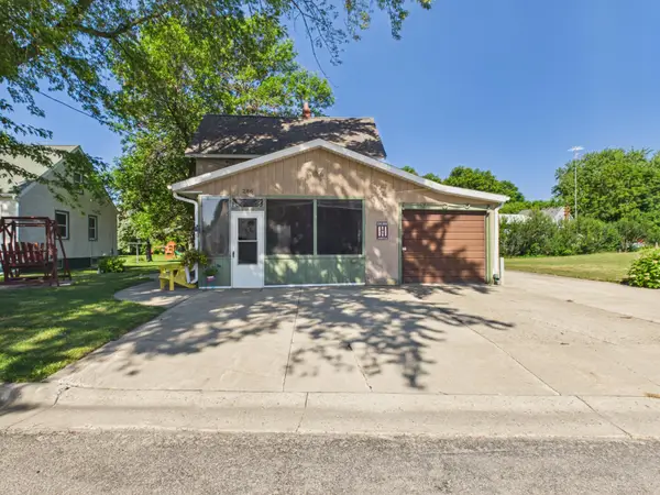 286 Park Avenue, Saint Martin, MN 56376