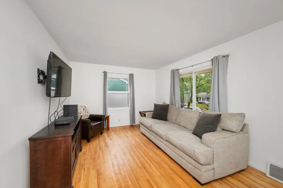 2821 Quebec Avenue S, Saint Louis Park, MN 55426 - #3