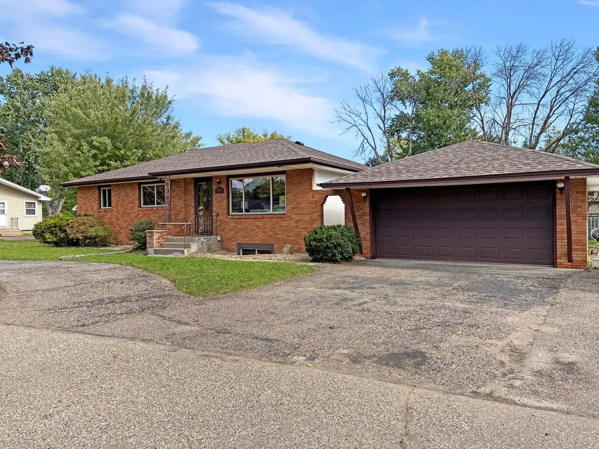 6516 Georgia Avenue N, Brooklyn Park, MN 55428 - #1