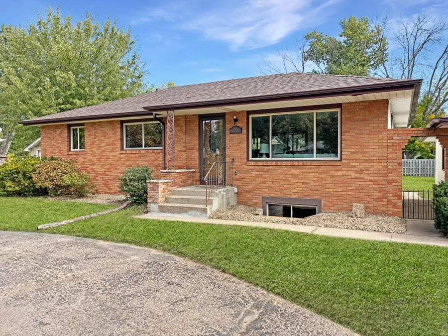 6516 Georgia Avenue N, Brooklyn Park, MN 55428 - #3
