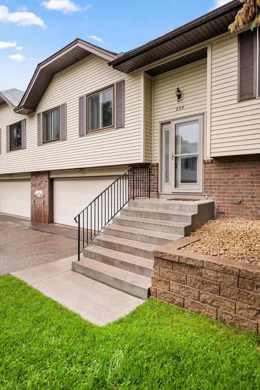 899 Lawnview Avenue, Shoreview, MN 55126 - #2