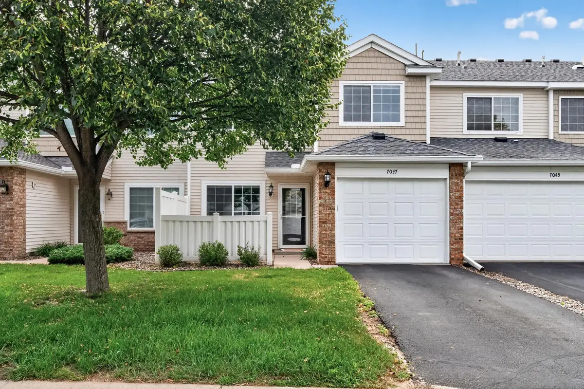 7047 139th Avenue Nw, Anoka, MN 55303 - #1