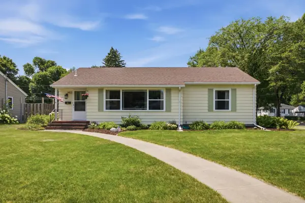 1403 3rd Street S, Moorhead, MN 56560